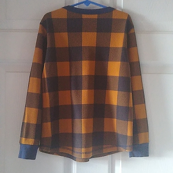 Explore More thermal long sleeve shirt - Picture 3 of 4